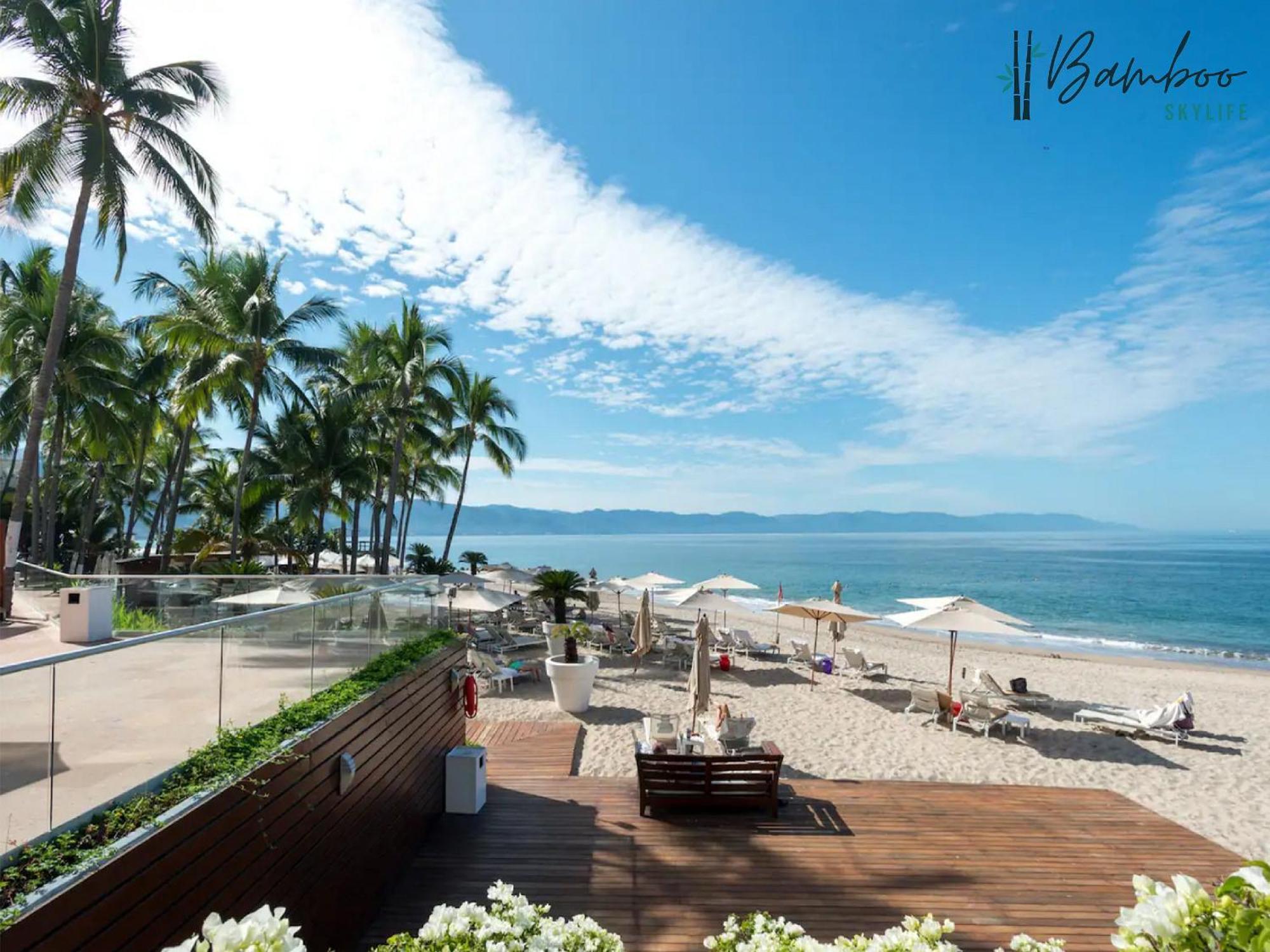 Icon Vallarta Beach Front By Bamboo Skylife بويرتو فالارتا المظهر الخارجي الصورة